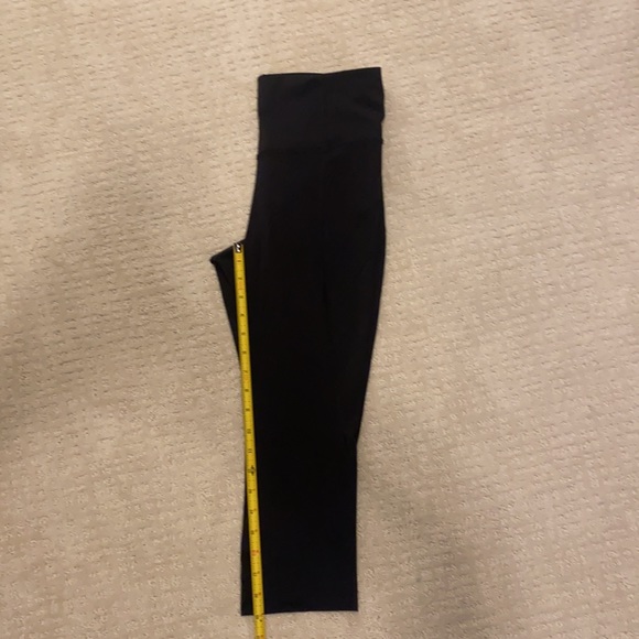 Lululemon cropped leggings - Picture 5 of 6